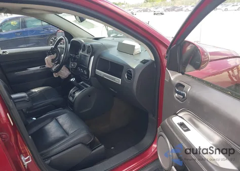 2017 Jeep Compass High Altitude 4X4 from USA, damaged, VIN 1C4NJDEB7HD192381